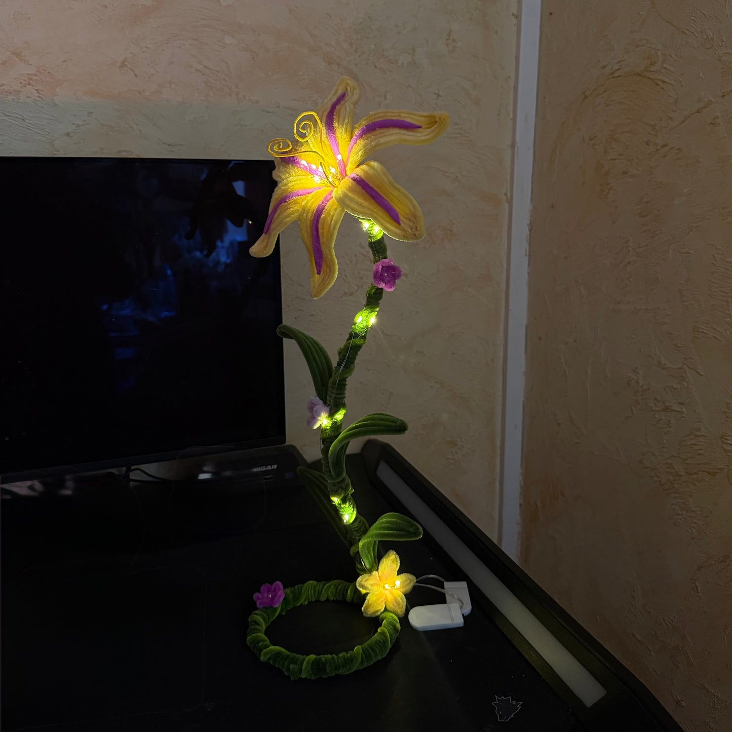 La fleur au pétale d’or (lampe d’ambiance)